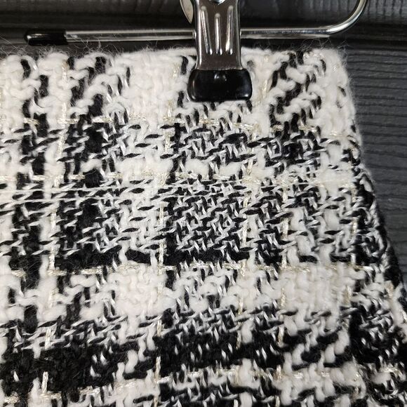 LOFT Tweed Pocket Skirt                                                      433 - Picture 6 of 14